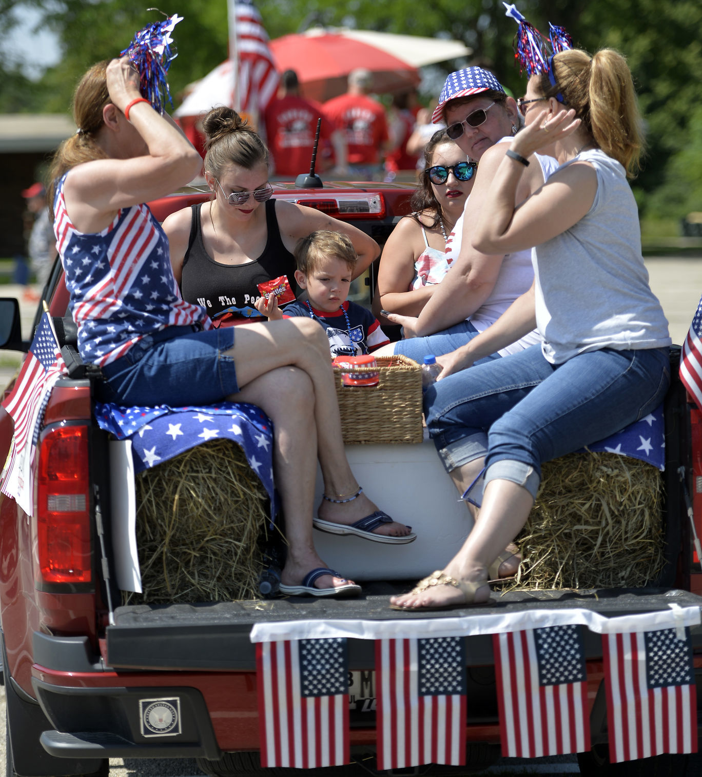 LIBERTYFEST PARADE TWIN LAKES